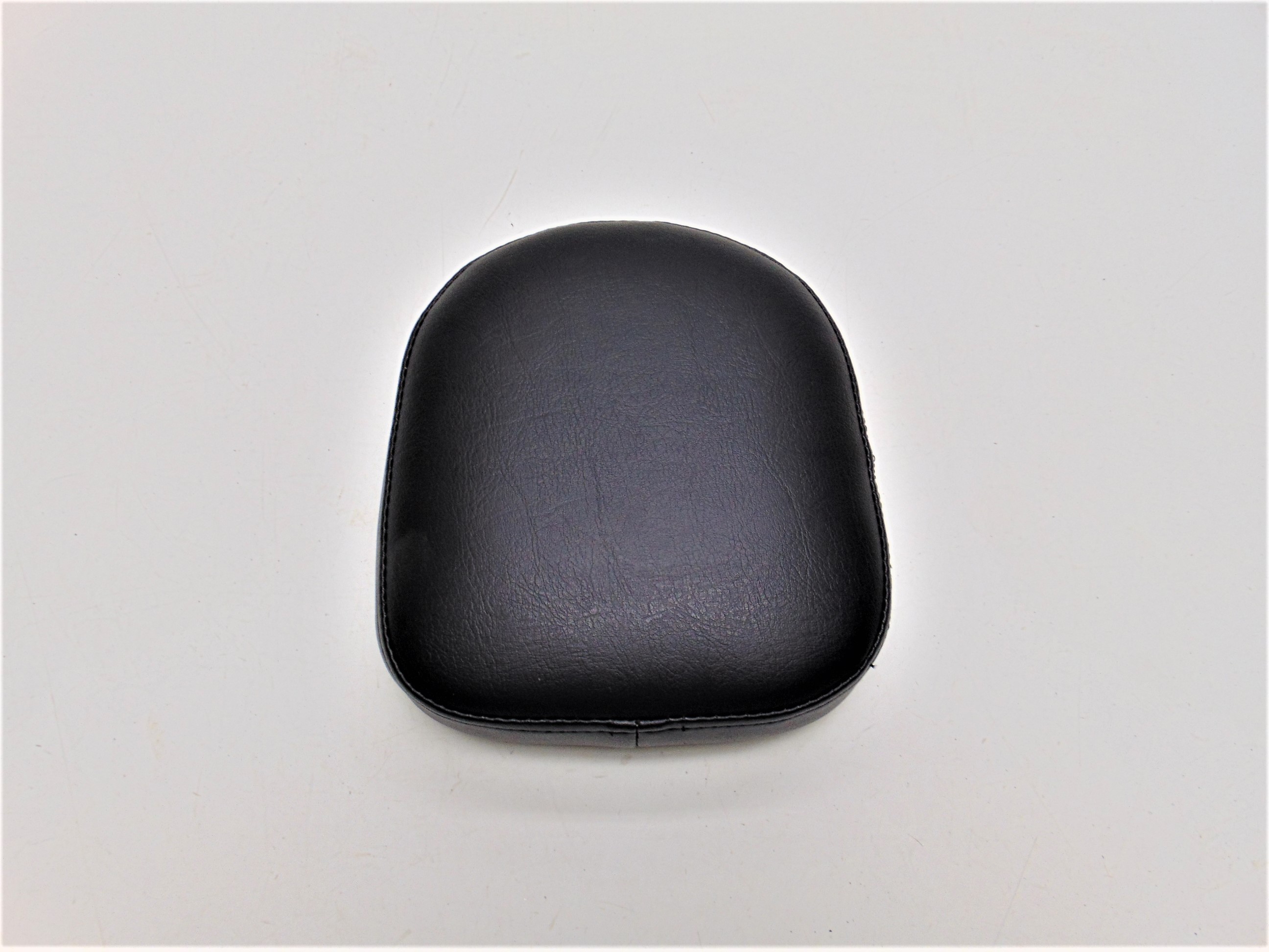 cobra sissy bar pad